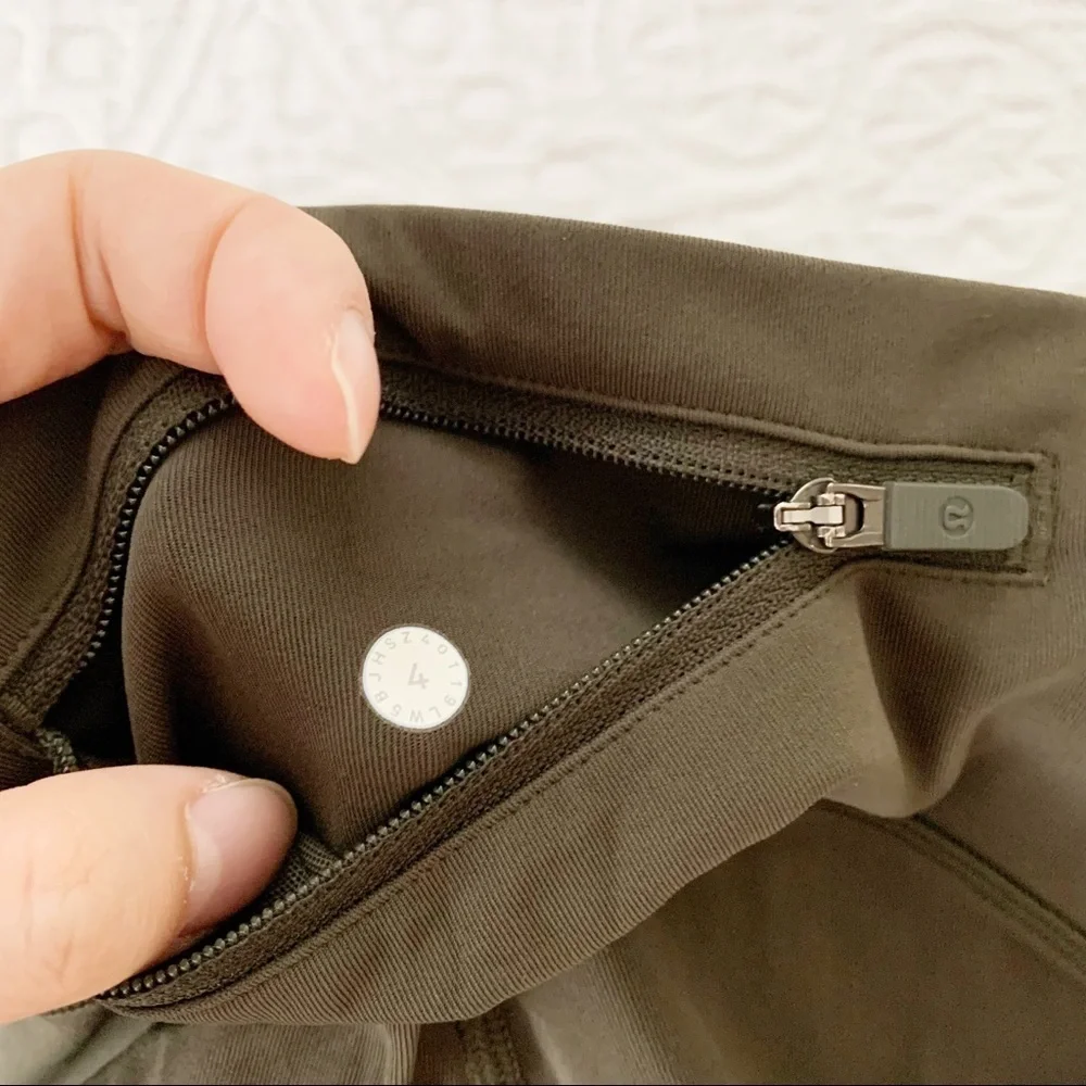Lululemon Speed Up Tight (Luxtreme, 28